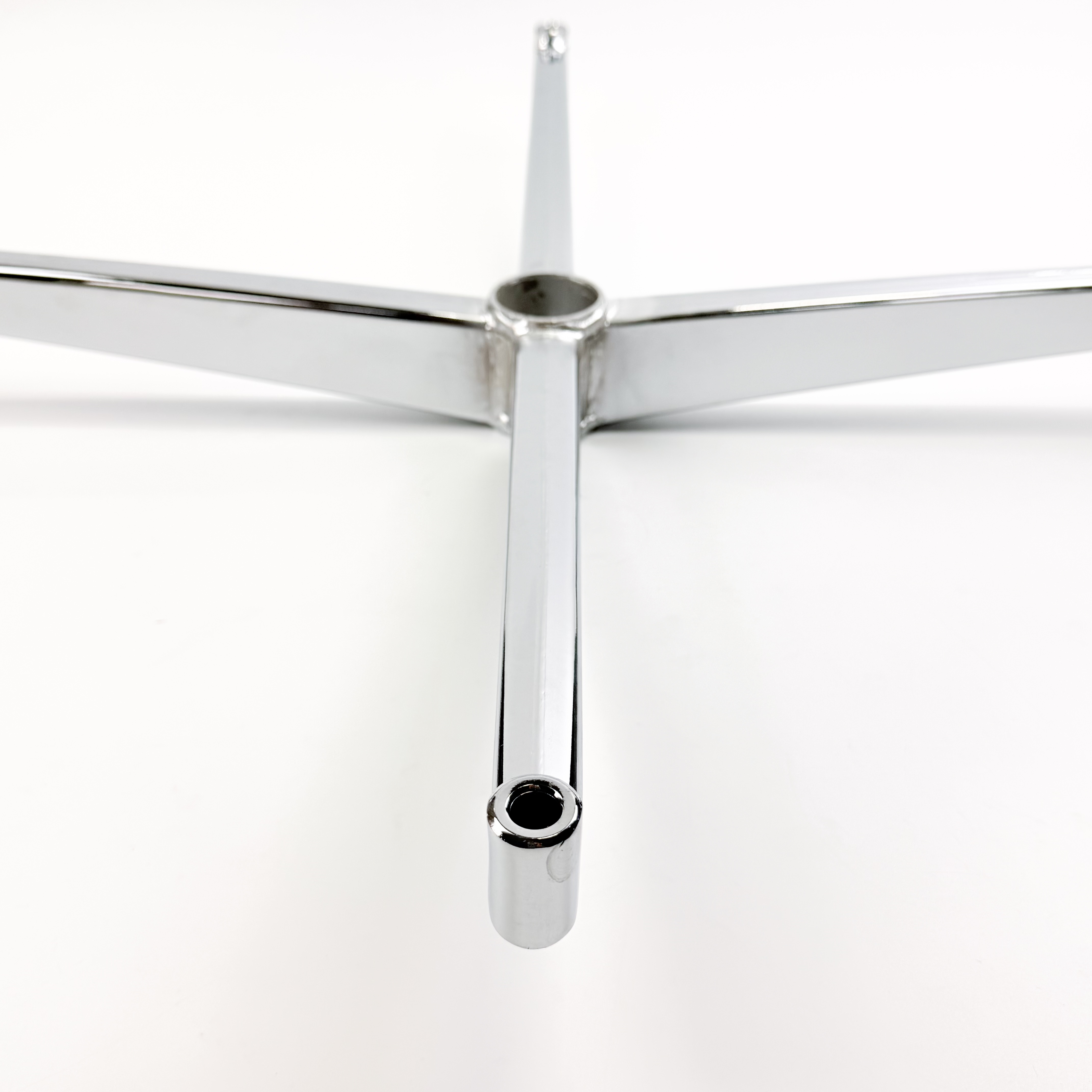 Standard Commercial 4 Star Office Chair Metal Base Replacement Hardware Parts for Furniture Legs Chromed
