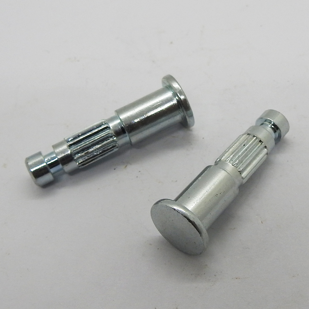 High Quality Precision Cold Forged Zinc Alloy Metal Fasteners for Furniture Wood Connections Forged Through Cold Heading