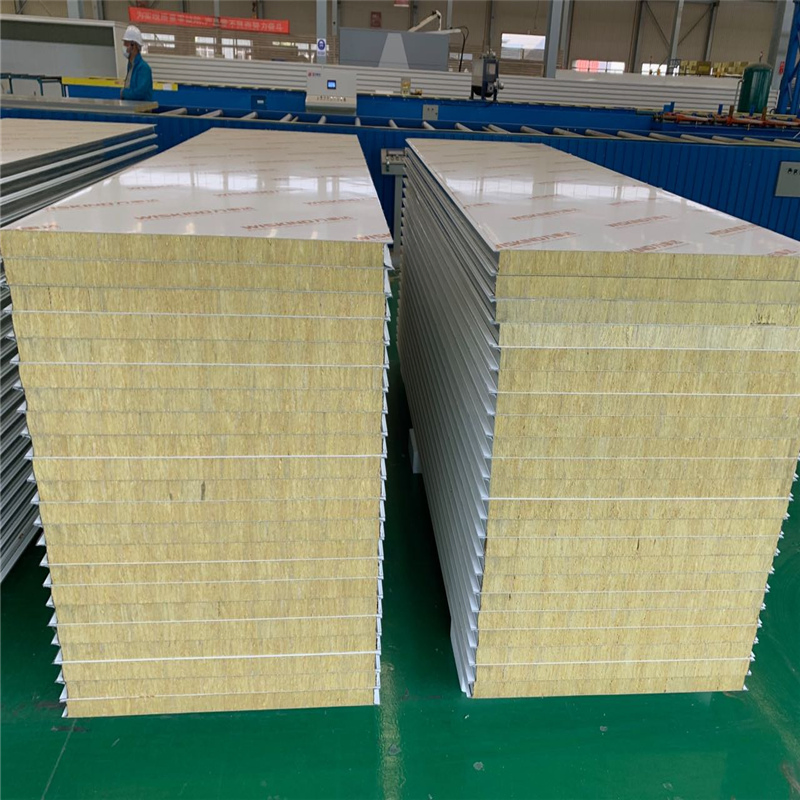 Factory Price PU/PIR/EPS/Rock Wool Fireproof Steel Sandwich Panel for Wall Panel/Roof Panel/Warehouse