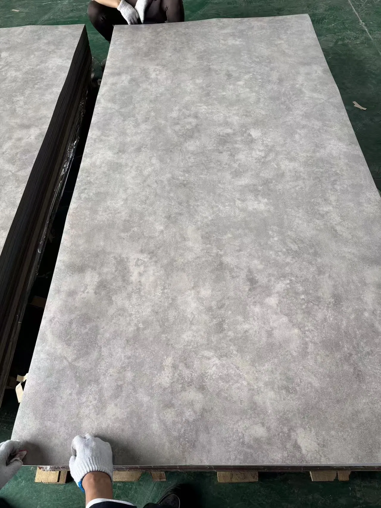 Factory Directly Supply 0.5-1mm High Pressure Kraft Paper Laminate Compact HPL Panel