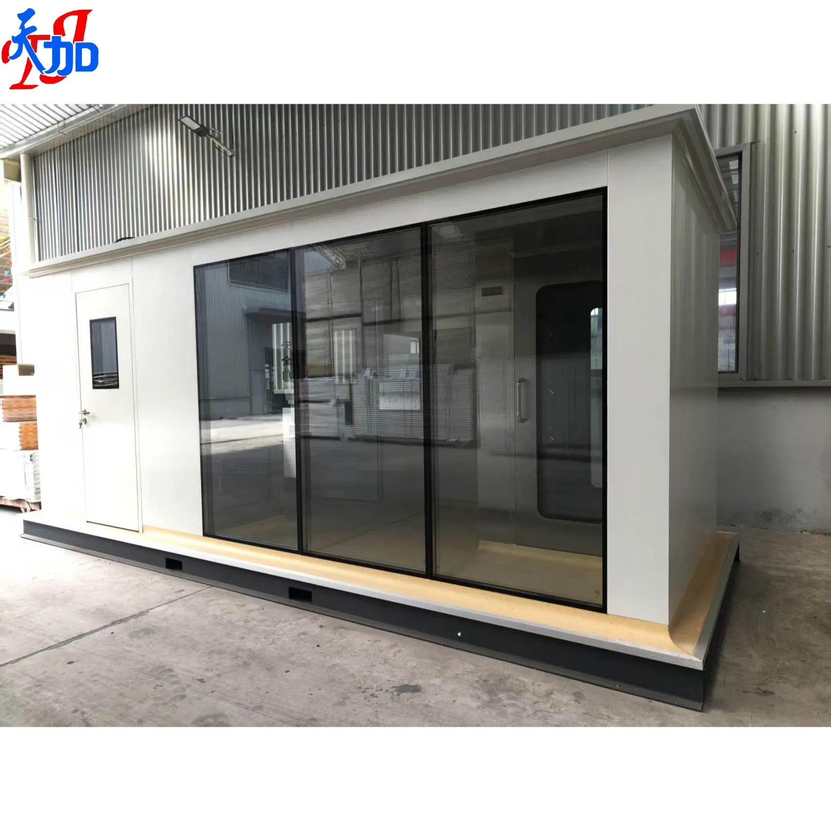 Innovative Seamless Modular Wall System with Coved Corners