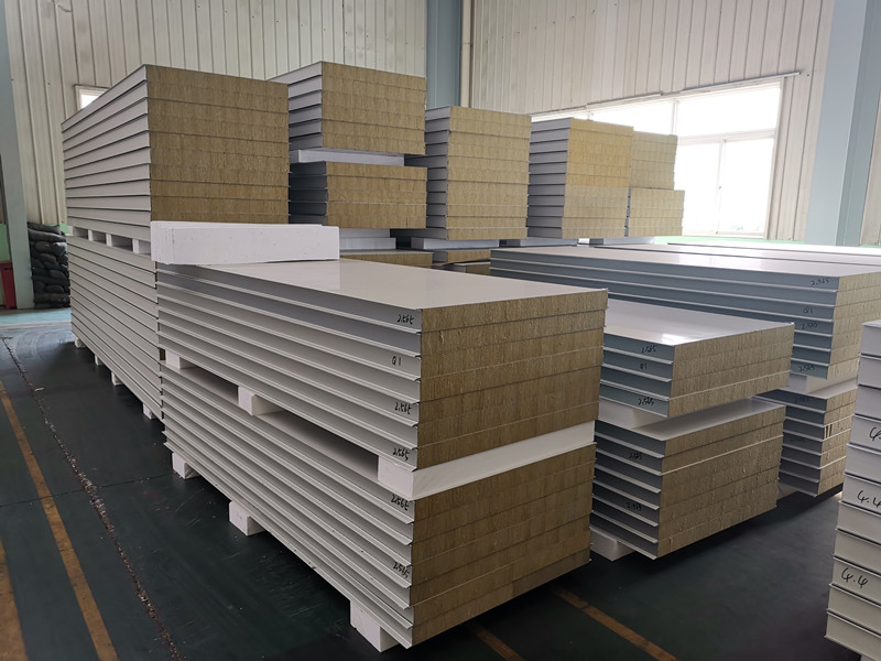 Customized Roof, Exterior/Interior China PU/EPS/Rock Wool Sandwich Cold Storage Wall Panel for Partition Wall, House