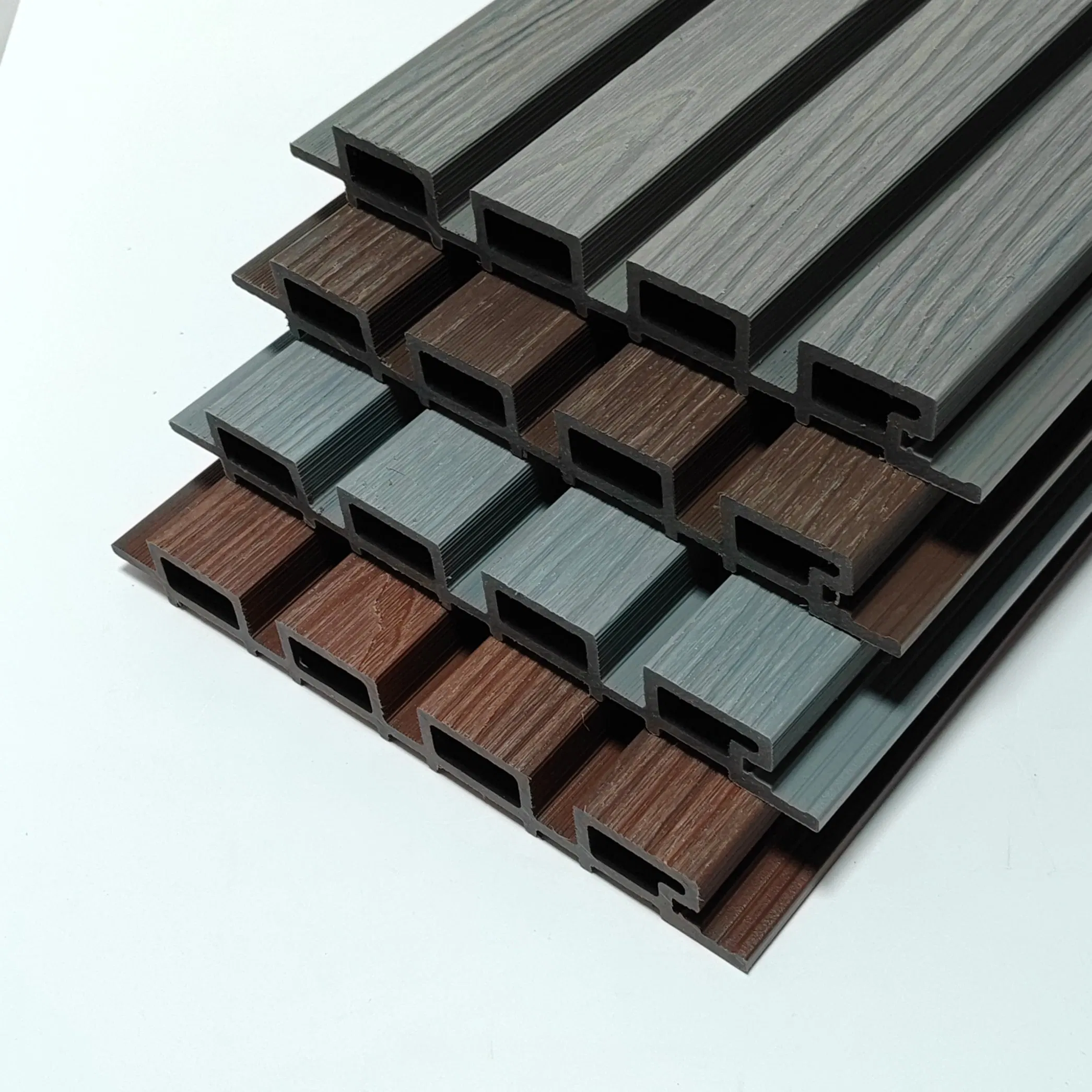 Popular Outdoor WPC Great Wall Panel 3D Textured Wood Grain &amp; Waterproof