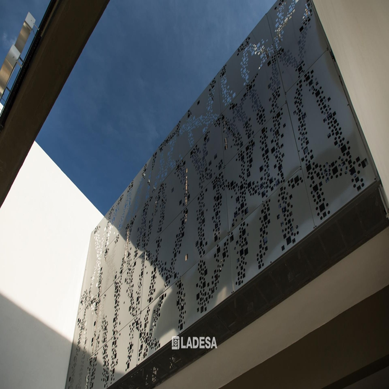 Metal Insulation Wall Cladding Aluminium Facade Perforated Panel Exterior Facade Systems for Curtain Walls