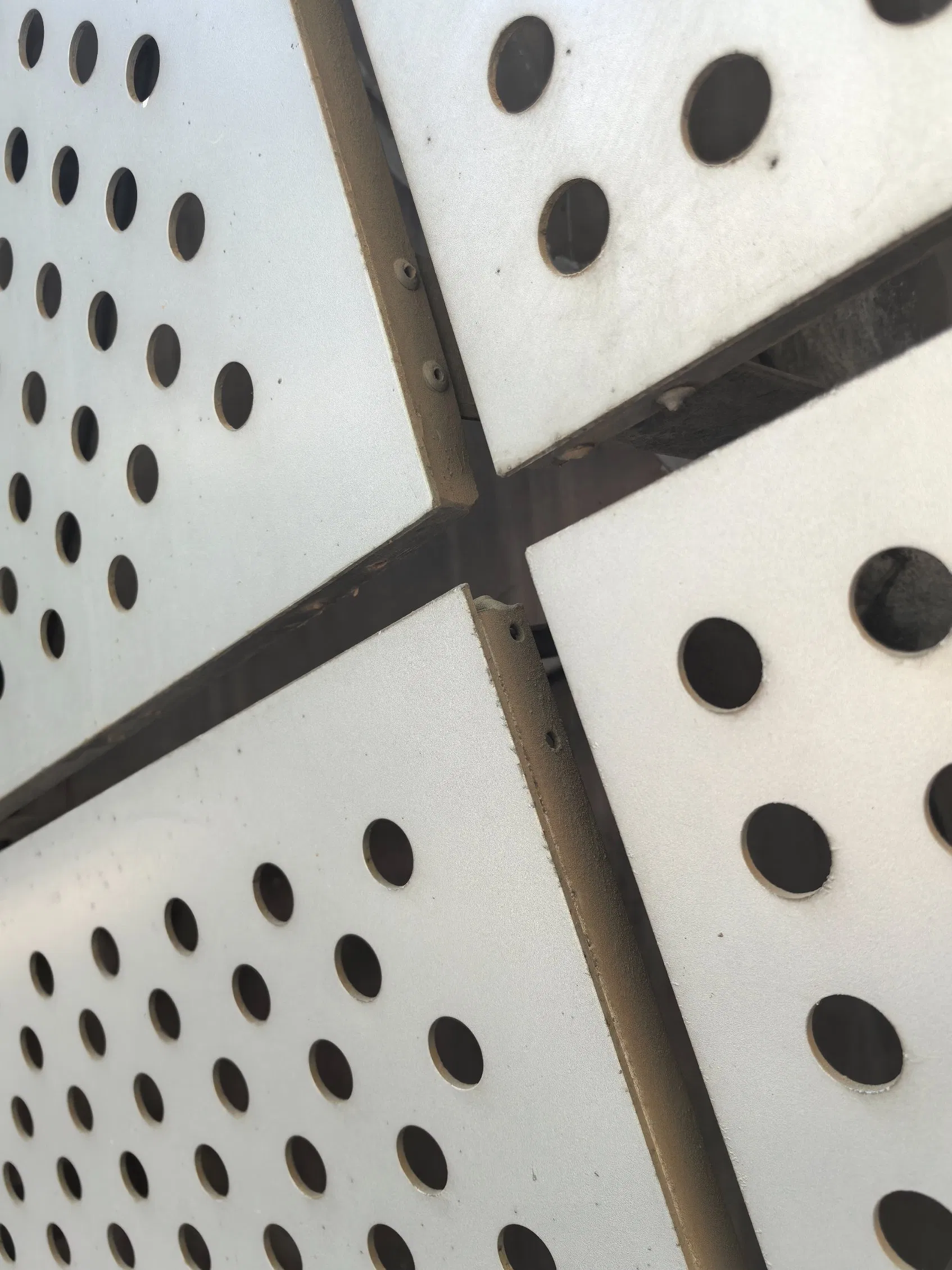 Metal Insulation Wall Cladding Aluminum Facade Perforated Panel Curtain Wall Facade System