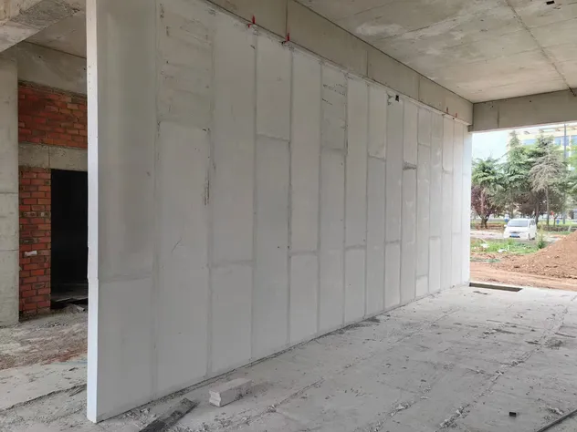 interior partition wall