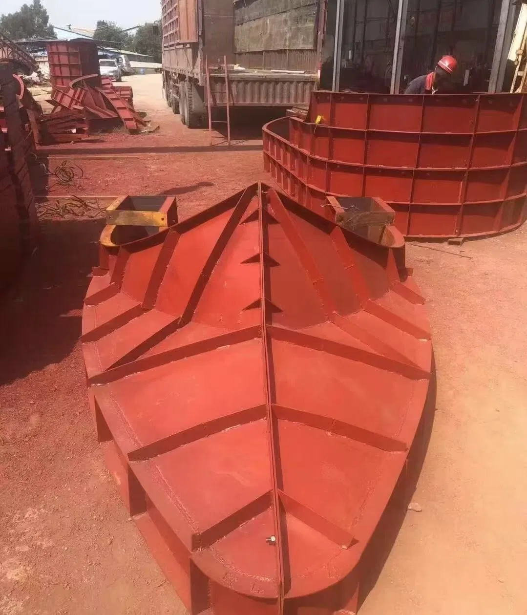 High Quality Q235 Steel Wall Formwork Steel Column Formwork System for Concrete Construction