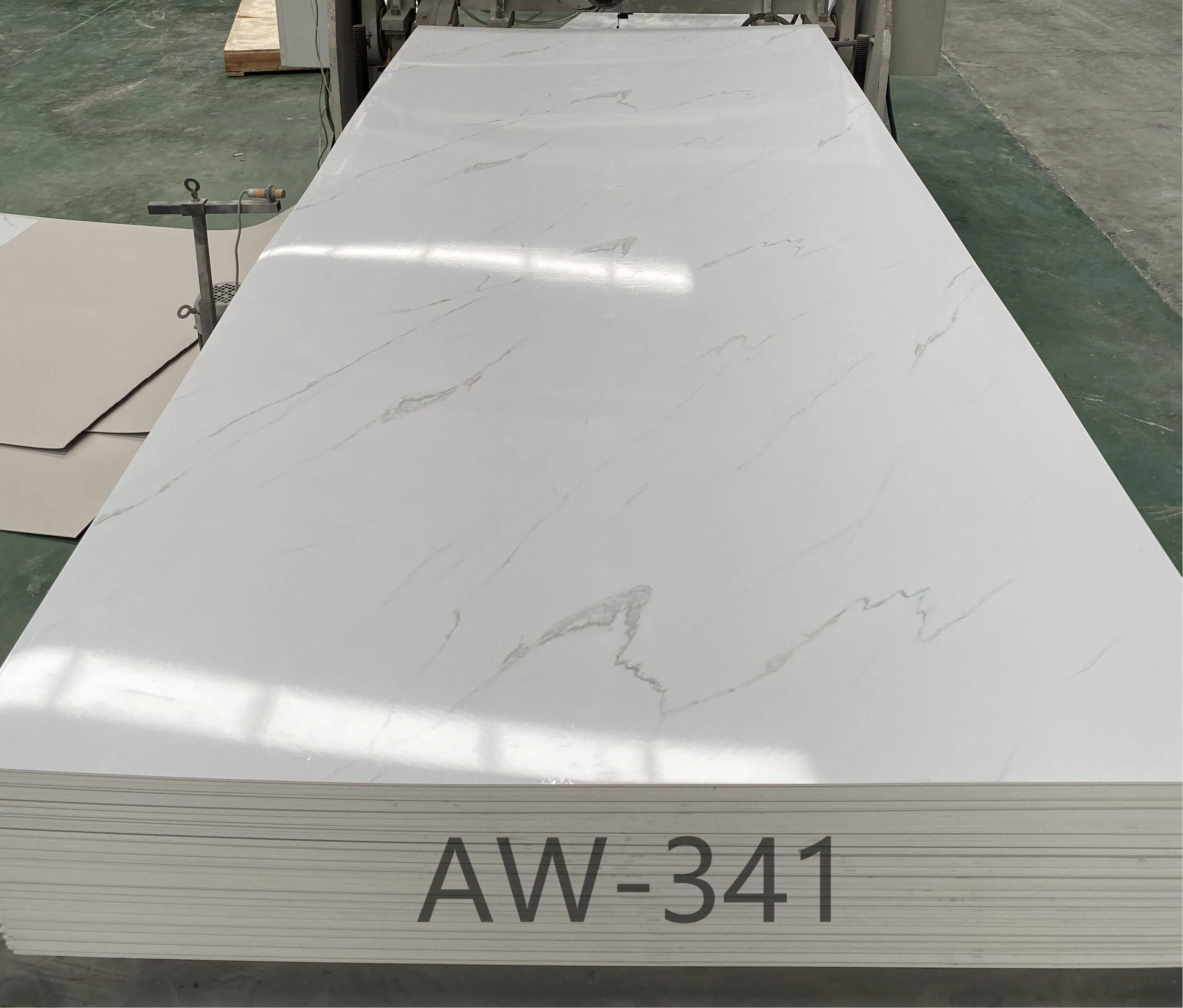 Eco Friendly Waterproof Stone Plastic Composite Sheet for SPA Changing Room Wall