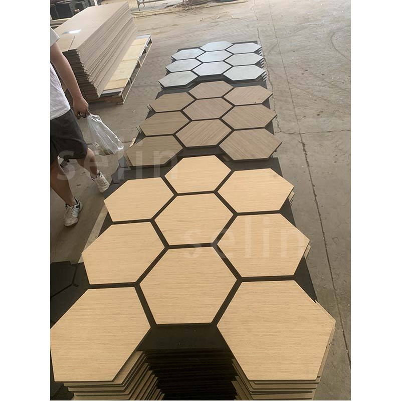 Eco Friendly Light Natural Acoustic Slat MDF PVC WPC Board Wooden Veneer 3D Wood Decorative Acoustic Wall Panel for Interior Ceiling Building Material