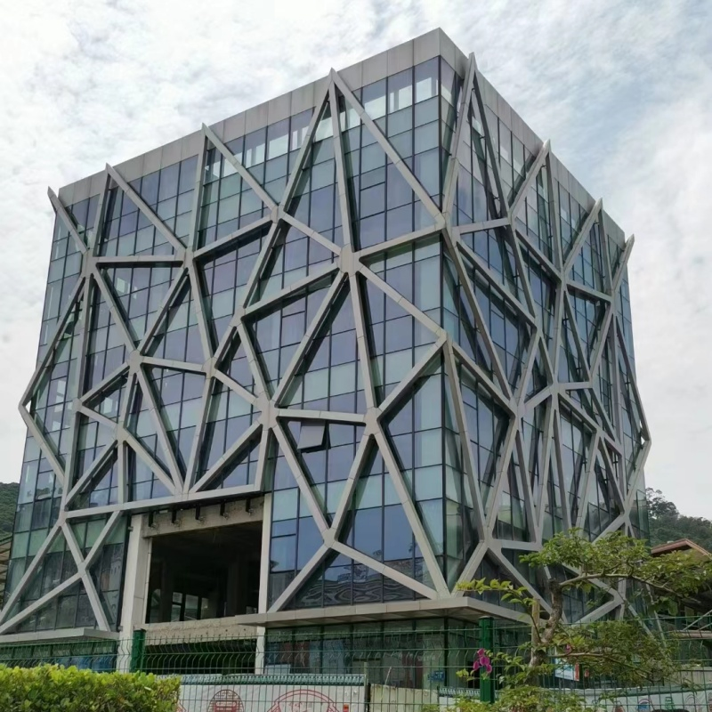 Eco Friendly Curtain Wall System for Green Buildings