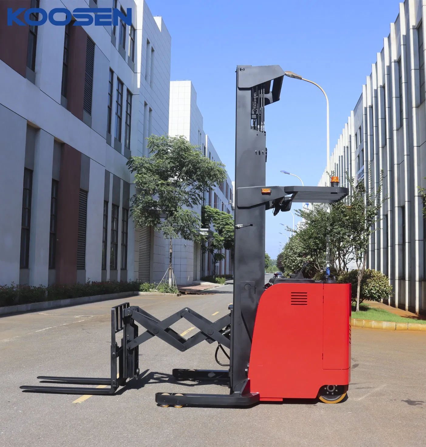 1.5 Ton Electric Double Scissor Reach Truck with 12m Lift Height