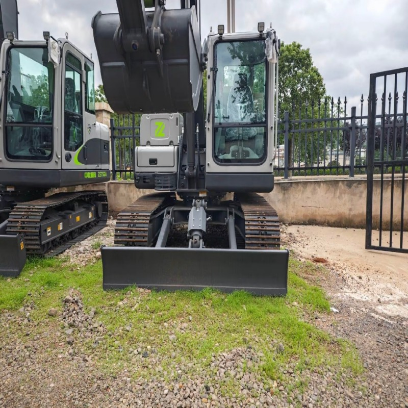 Efficient China Ze75g Excavator for Construction and Demolition Work
