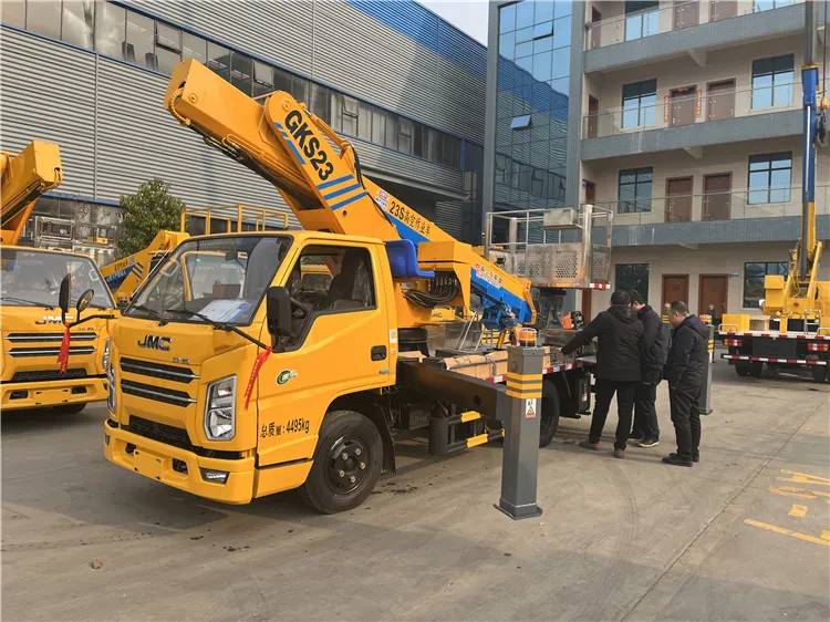 Aerial Work Platform Truck View 5