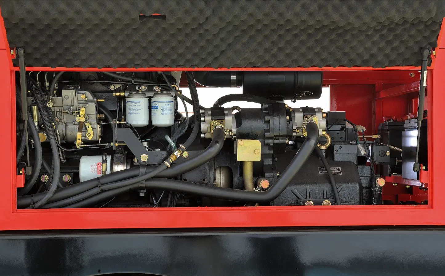 Hangcha 3ton, 5ton, 6ton Sideloader Forklift with Diesel Engine Lifting Height From 3600mm to 6000mm