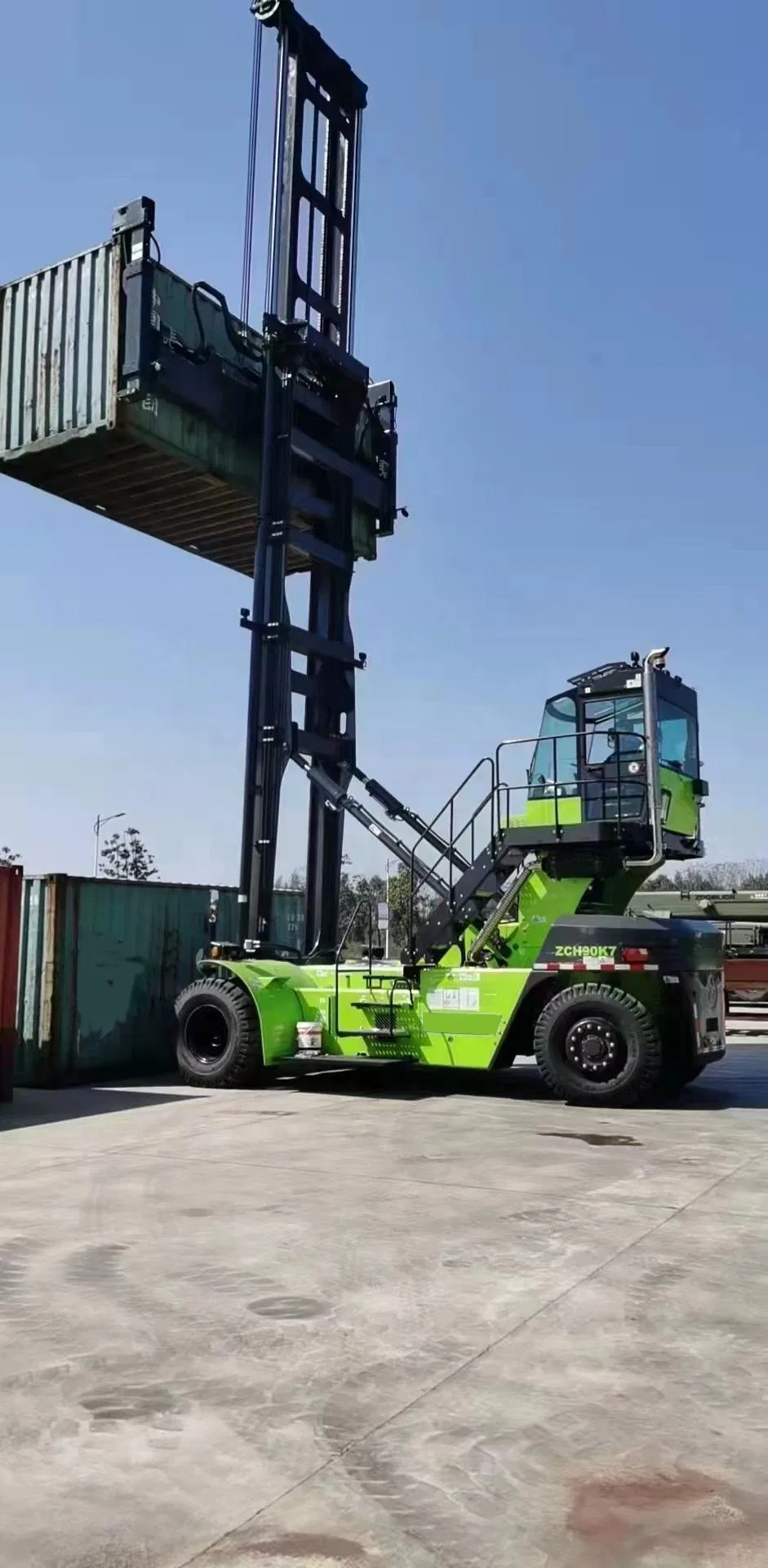 9t Machine Crane Stack Port Fork Zch90K8 Empty Container Handler
