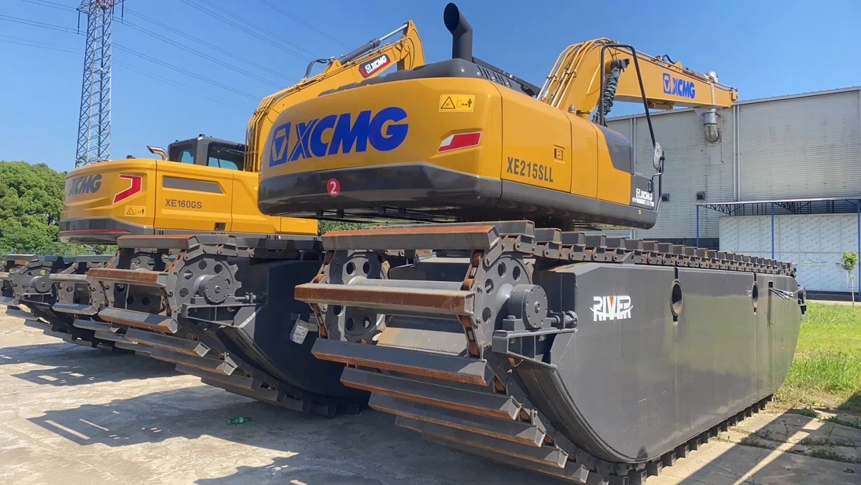 River Xe215sll Pontoon Amphibious Excavator with 15 Mtrs Long Reach Front