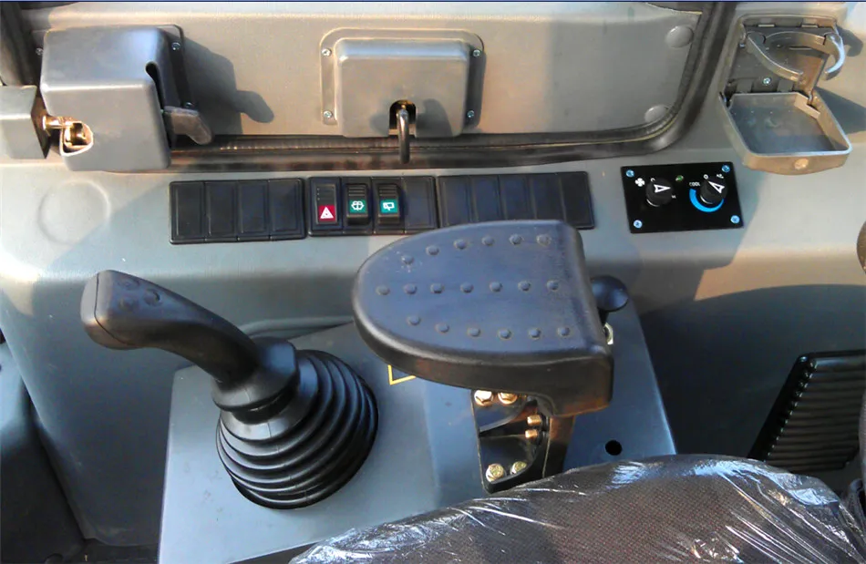 5 Ton Loader Photo 6