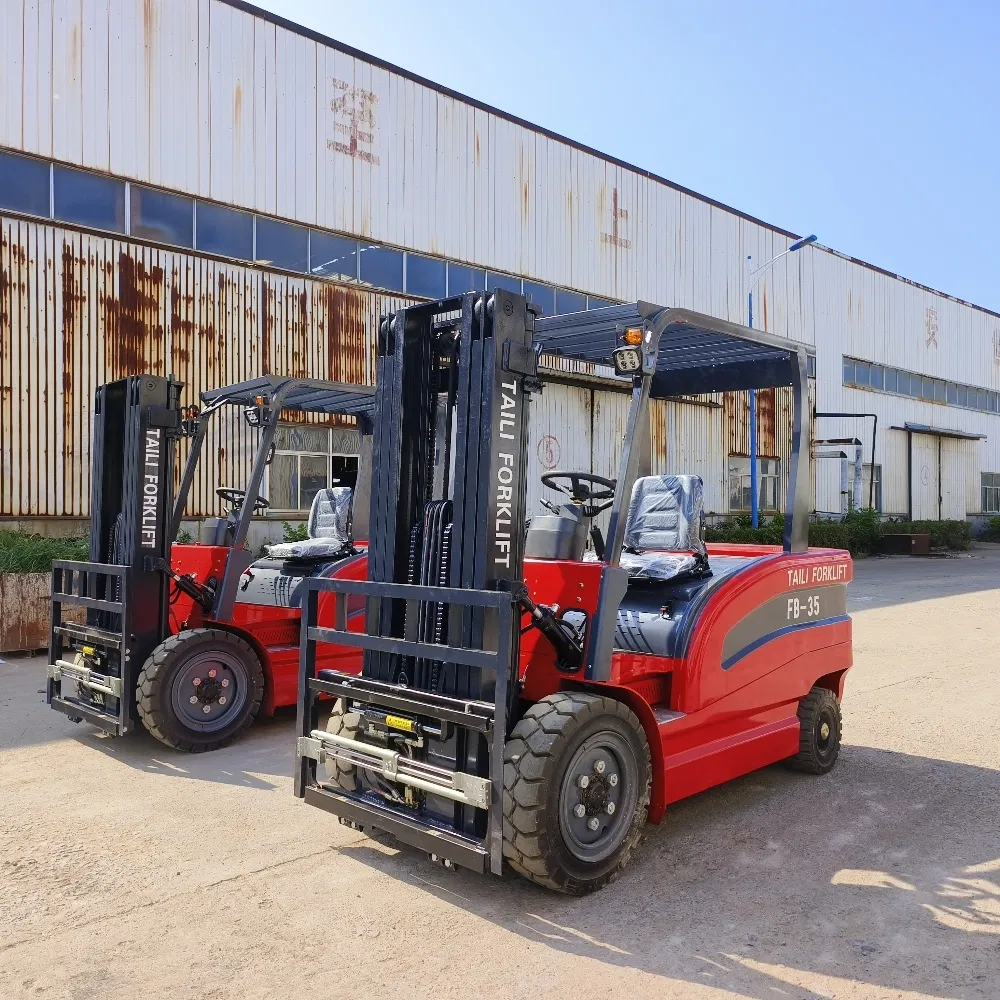 CE Warehouse Lithium Battery 4 Wheel Electric Forklift 2-Ton Electric Forklift Sideloader Forklift