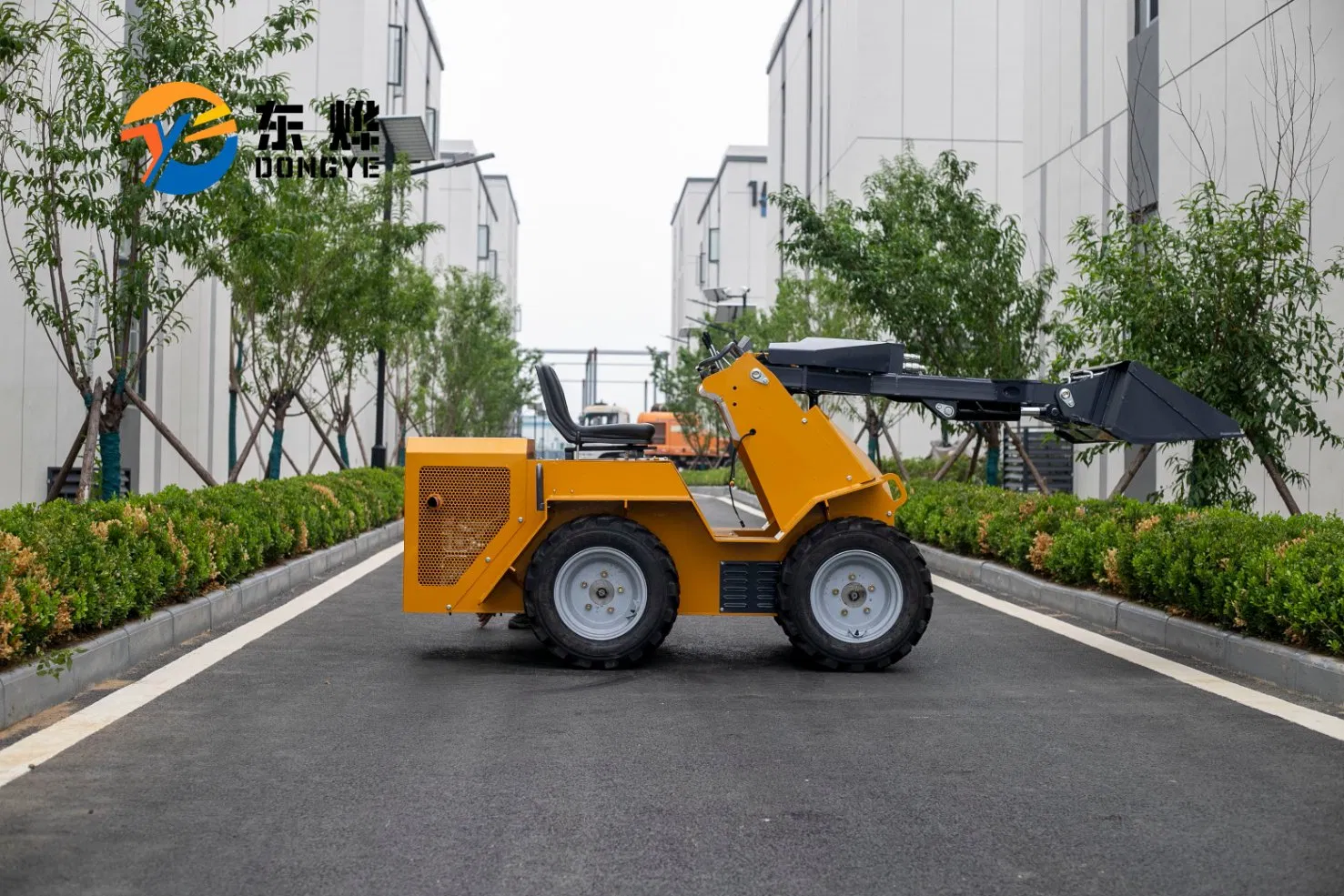Multi Functional Track Sliding Loader for Garden Renovation Operation Equipment