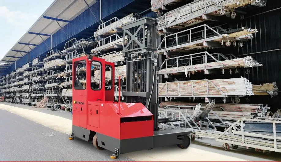 Electric Forklift Main View
