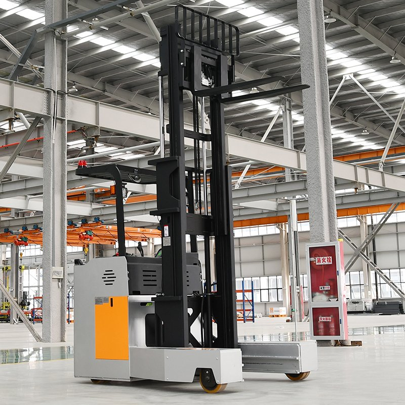 Warehouse Factory 1.5 Ton 2 Ton 3m 3.5m Lifting Height Self Loading Automatic Industrial Electric Four-Way Reach Forklift Stacker for Long Material Handling