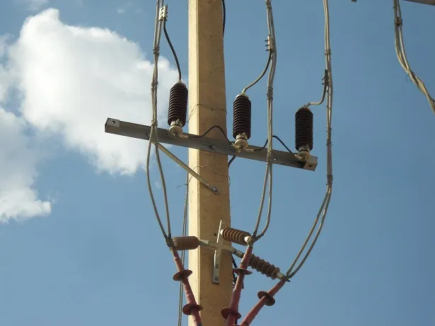 Interruptor desconector horizontal de alta tensión 630A 12kv para exteriores