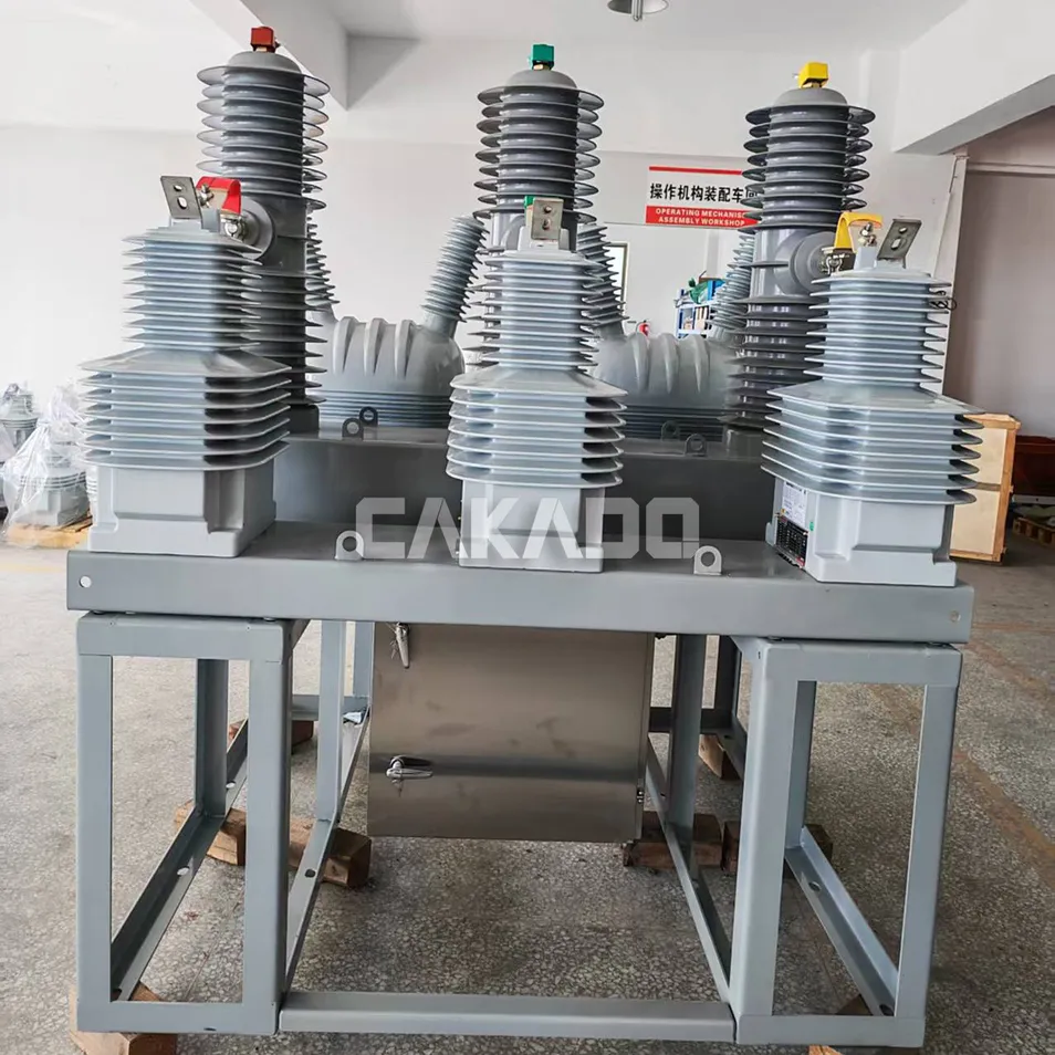 Producción en fábrica de disyuntores de vacío ZW7-40.5 - Vista 1