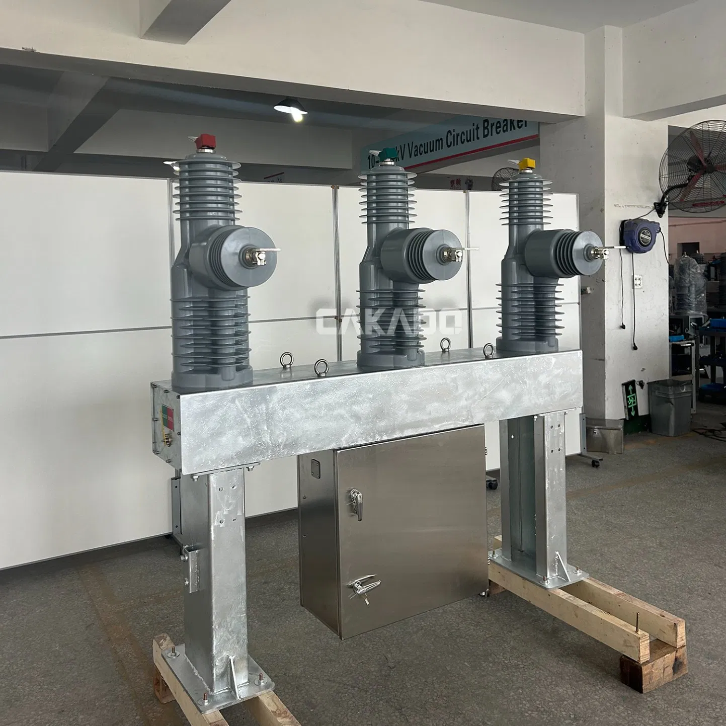 Estación de Potencia de Alta Tensión al Aire Interruptor Hv 33kv 35kv 36kv 3 Fase Interruptor Eléctrico de Vacío de Alta Capacidad 630A 1250A Interruptor