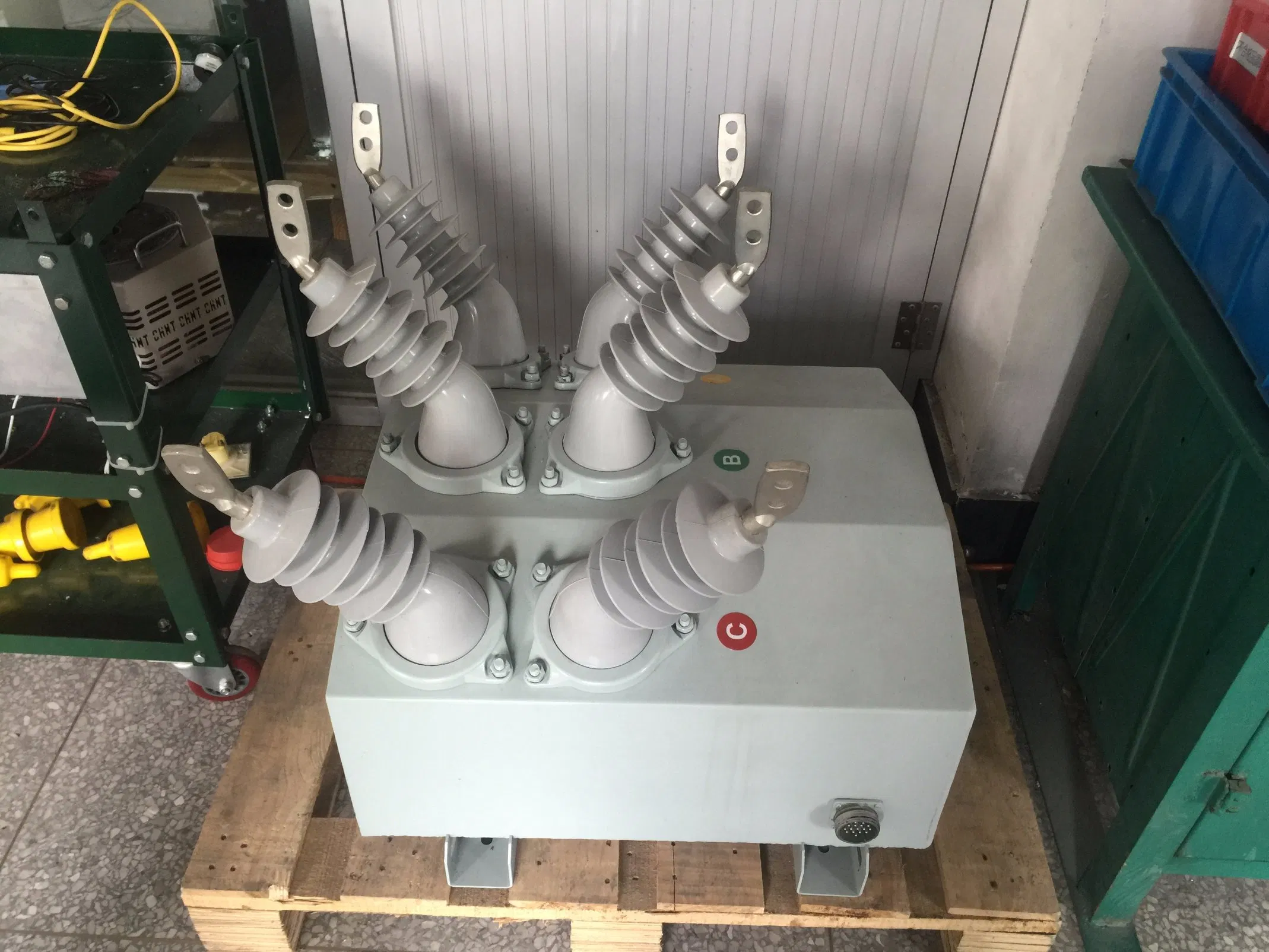 Reclutadores automáticos de fase única para sistemas de 19.92 Kv (fase a tierra)