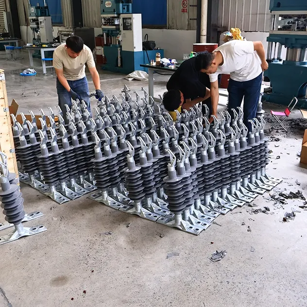 Aisladores Poliméricos Fpq Aislador de Silicona 11kv Aislador de Pin de Media Tensión