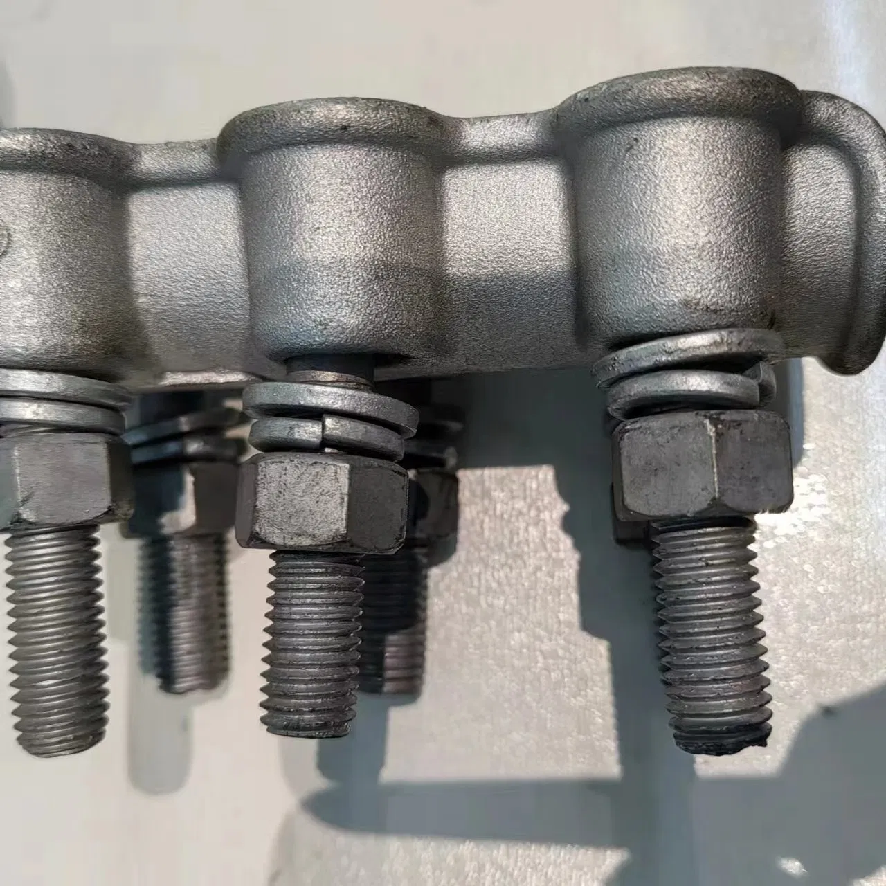 Abrazadera de tensión de aluminio Abrazadera de extremo muerto Nll-4 Nll-3