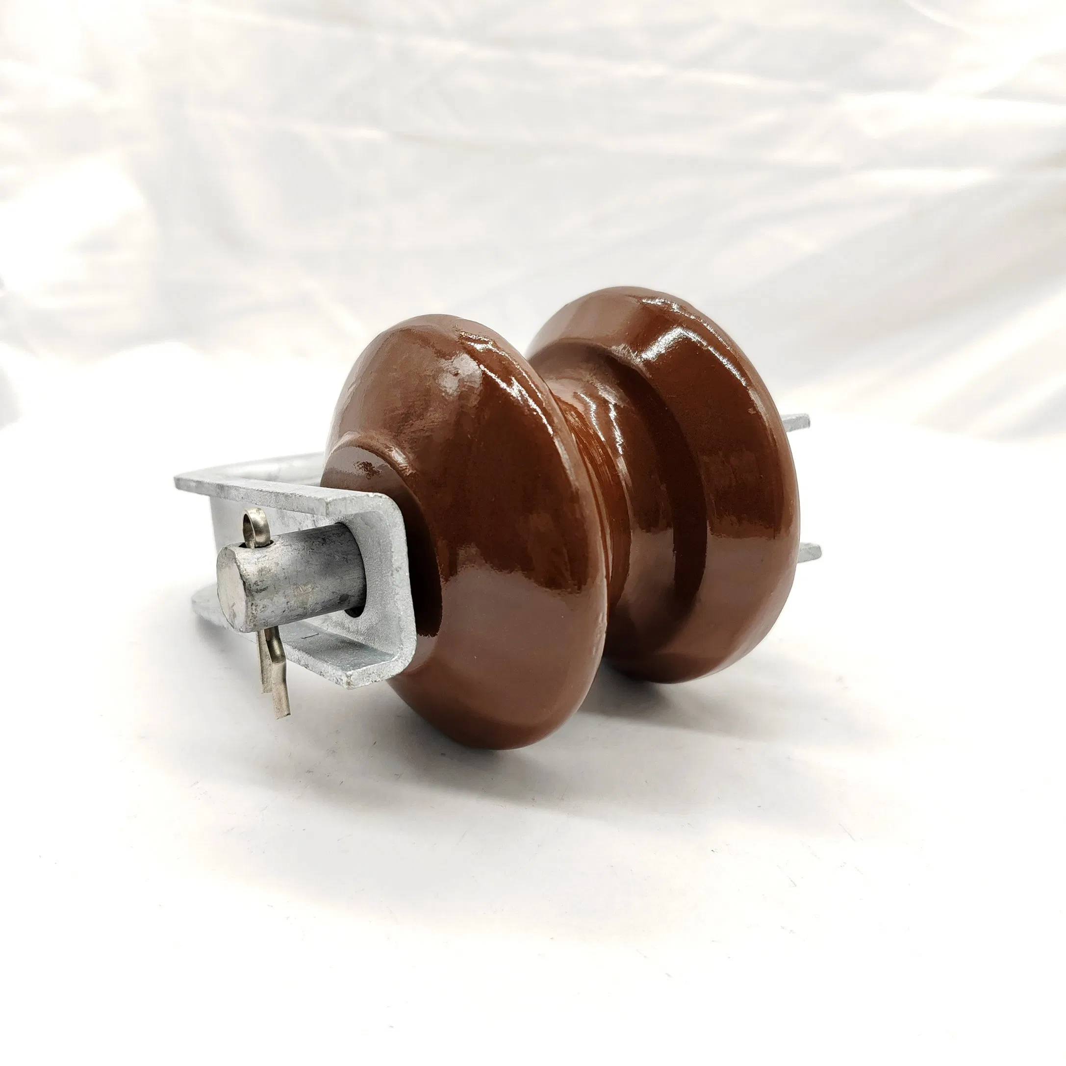 Accesorio de Porcelana para Aislador de Poste para Instalación de Línea de Poste ED-2b