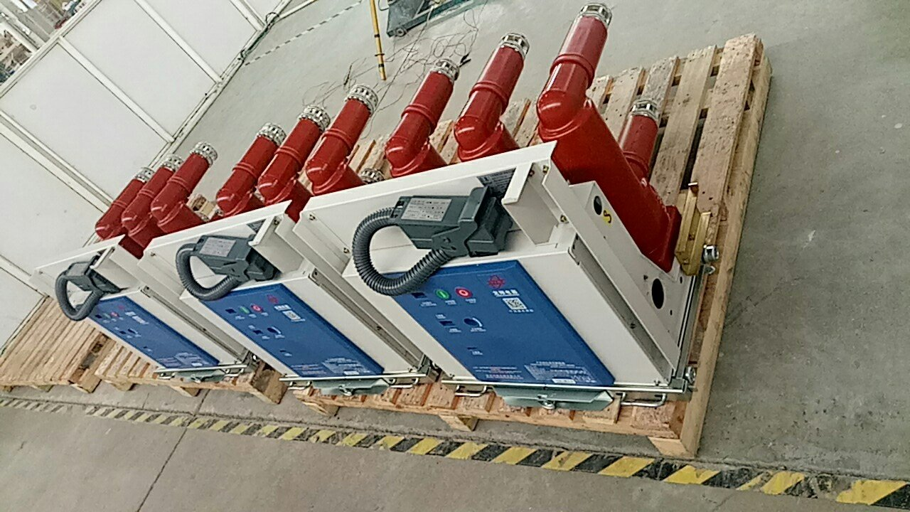 Interruptor de Circuito de Vacío de Alta Tensión Tipo 12kv con Postes Empotrados