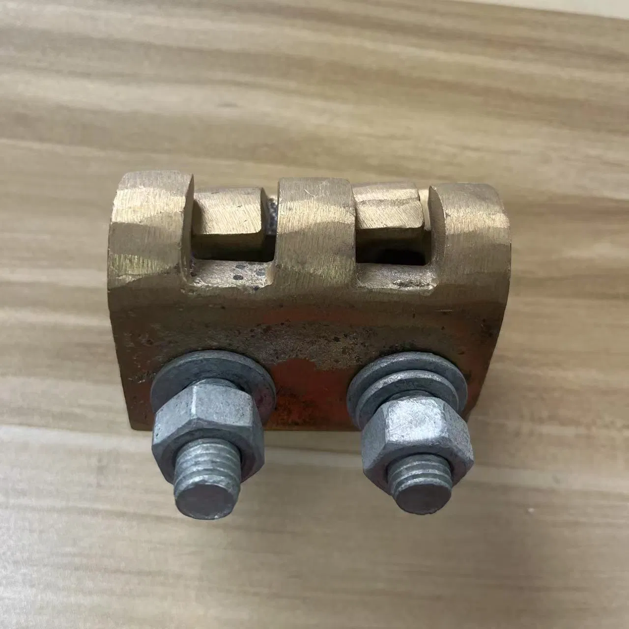 Abrazadera de ranura paralela de la serie Jbt bimetálica de aluminio, cobre y latón