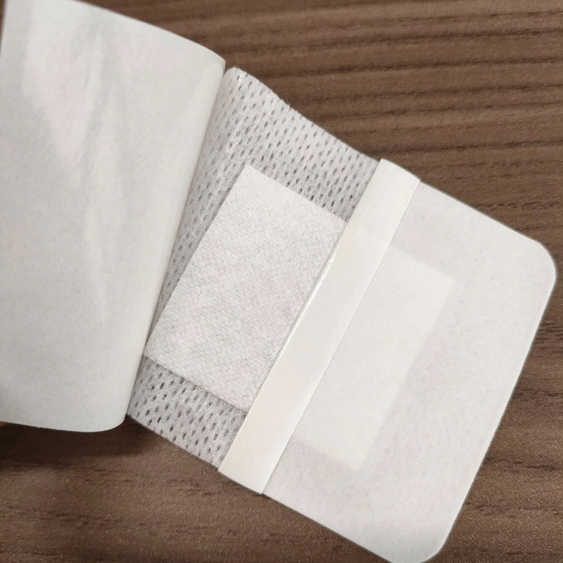 TPS Apostille CE Island Dressing Bordered Gauze Large Wound Care Bandage with Adhesive Border Sterile, Soft &amp; Highly Absorbent Medical Grade Dressing Pad