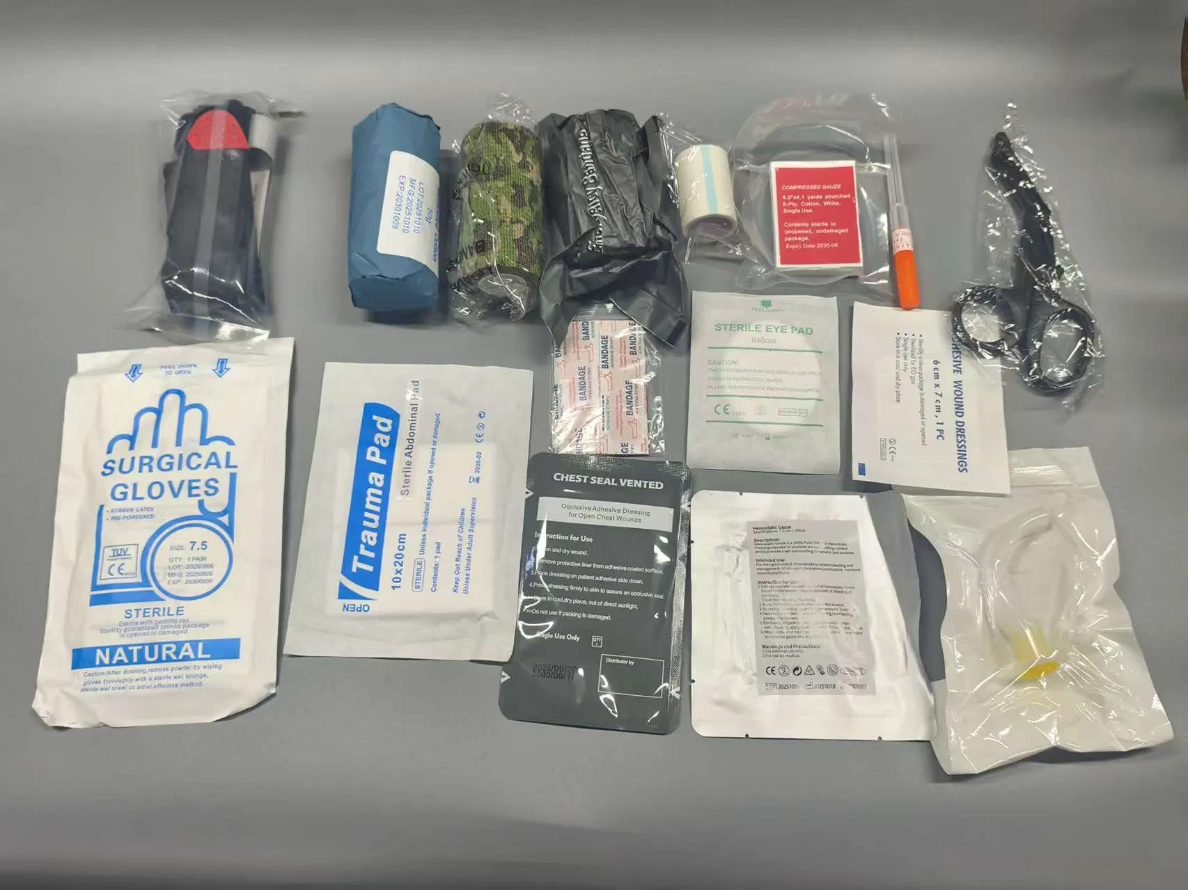 Hot Sale Outdoor with Bandage, Gauze, Tourniquet Easy Use Ifak First Aid Kit