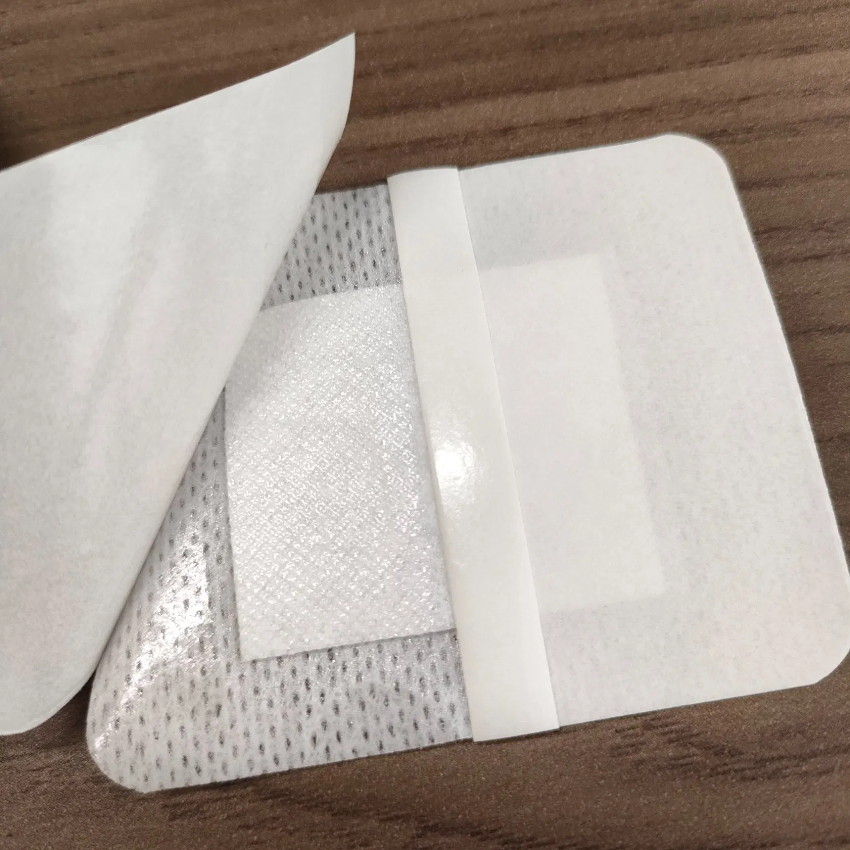 TPS Apostille CE Island Dressing Bordered Gauze Large Wound Care Bandage with Adhesive Border Sterile, Soft &amp; Highly Absorbent Medical Grade Dressing Pad