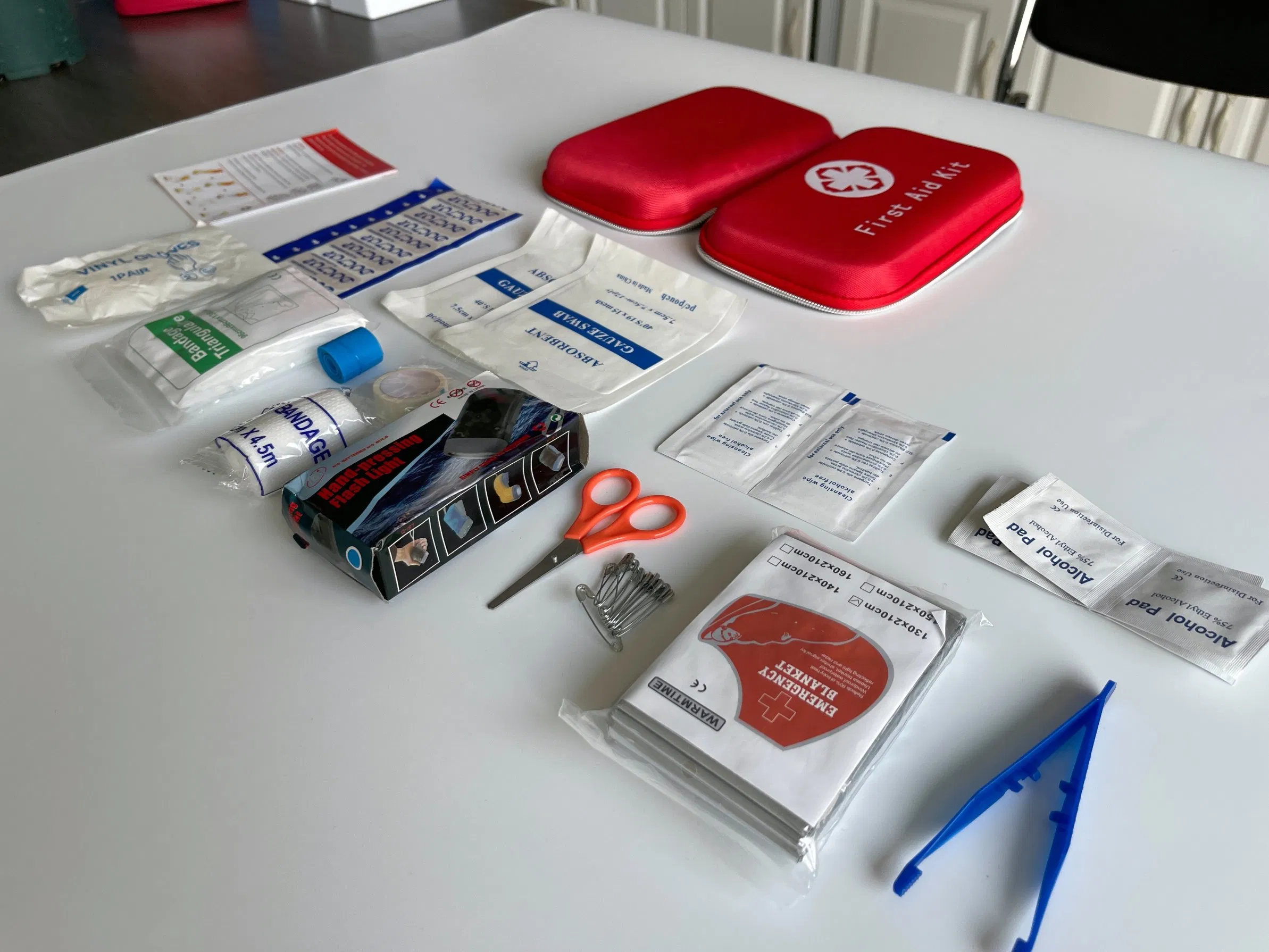 New Medical Supplies Emergency First Aid Kit with Trauma Bandage Elastic Trauma Elastic Bandage