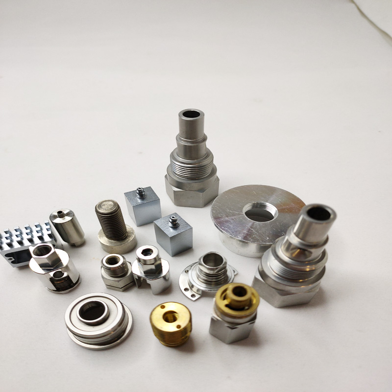 Titanium Plate for Orthopedic Implant | Medical CNC Machining