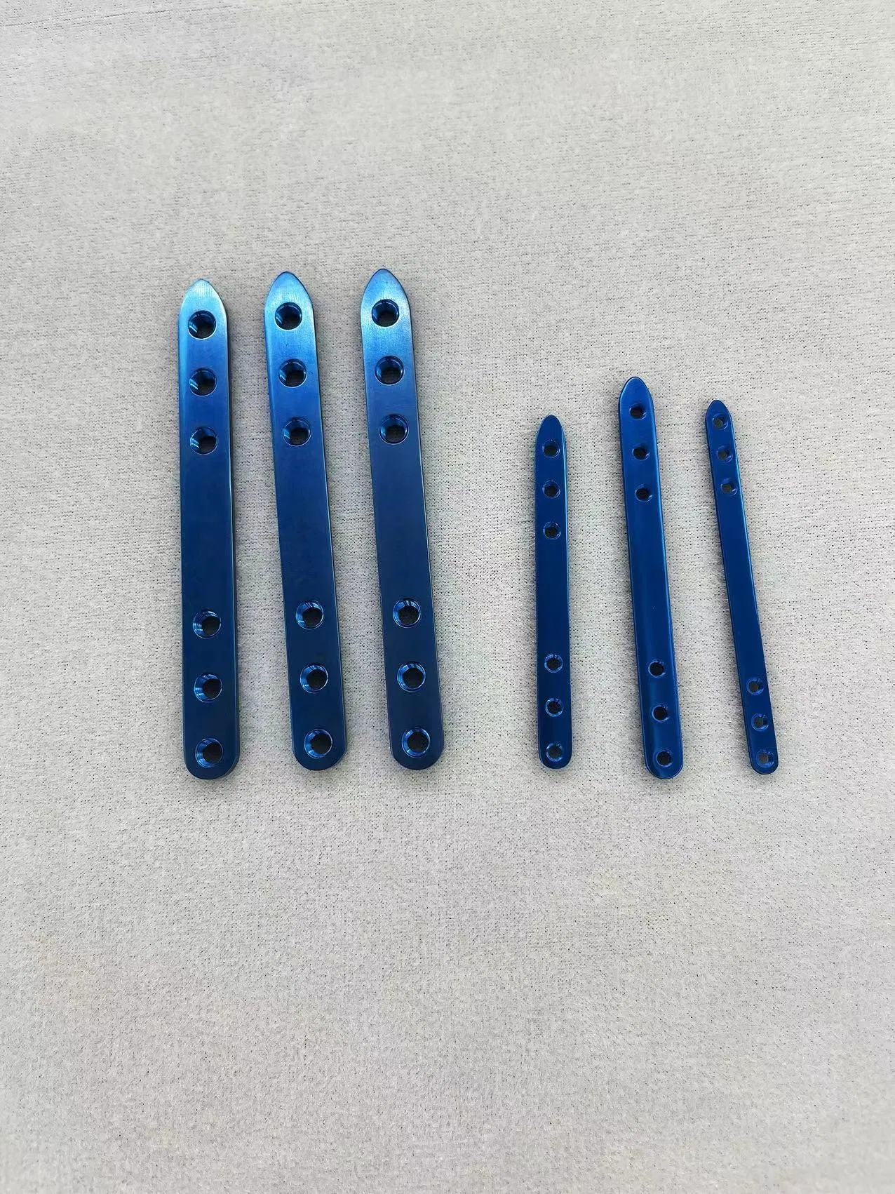 2024 High Quality Factory Sale Veterinary Orthopedic Plate Titanium 2.7mm Bridge Locking Plate for Small Animal Dog and Cat