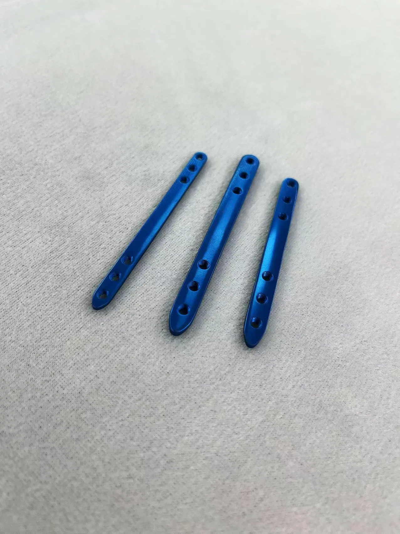 2024 High Quality Factory Sale Veterinary Orthopedic Plate Titanium 2.7mm Bridge Locking Plate for Small Animal Dog and Cat