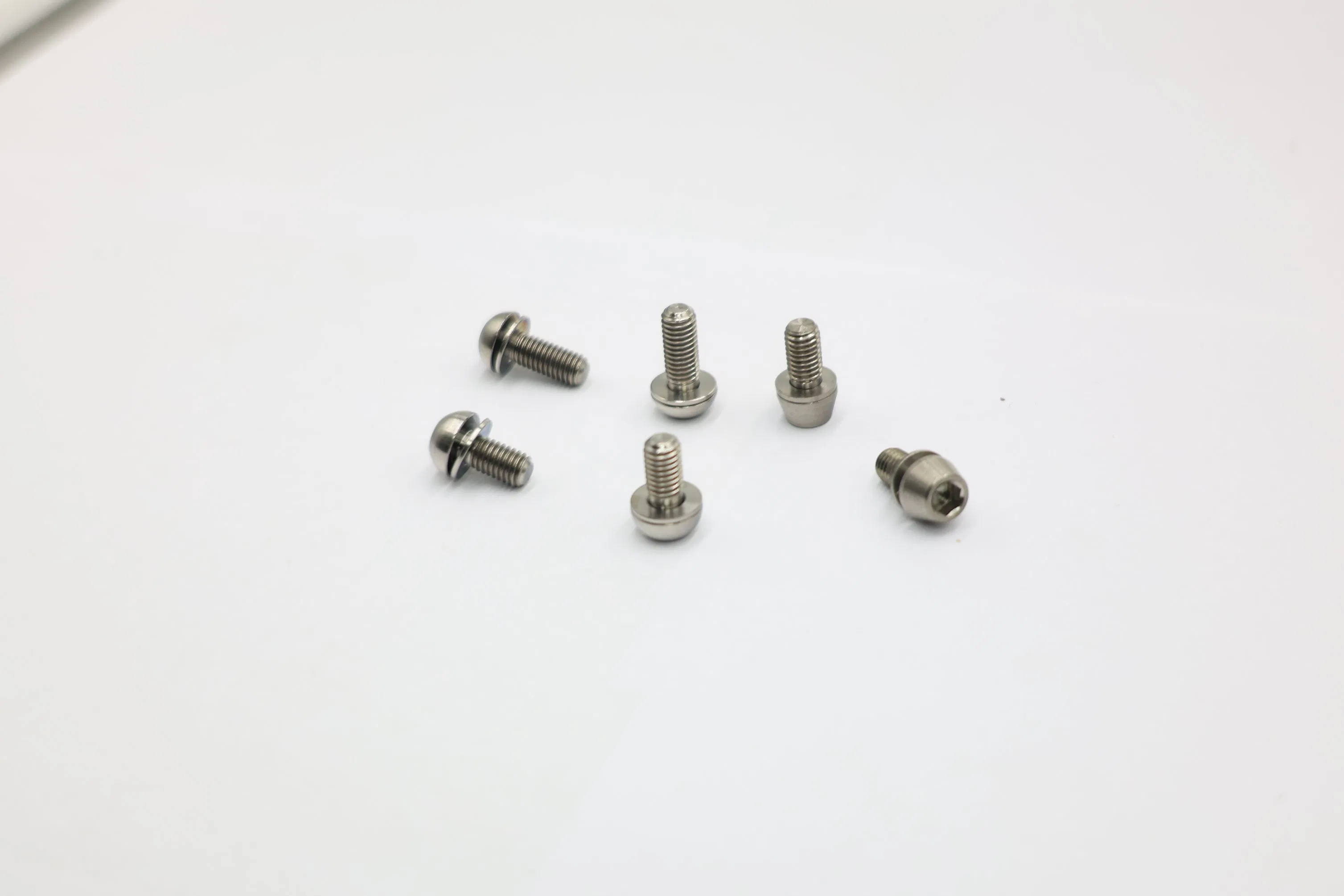 4/6 Flute/Ribe Cup Head Zirconium Screws for Medical and Marine Applications