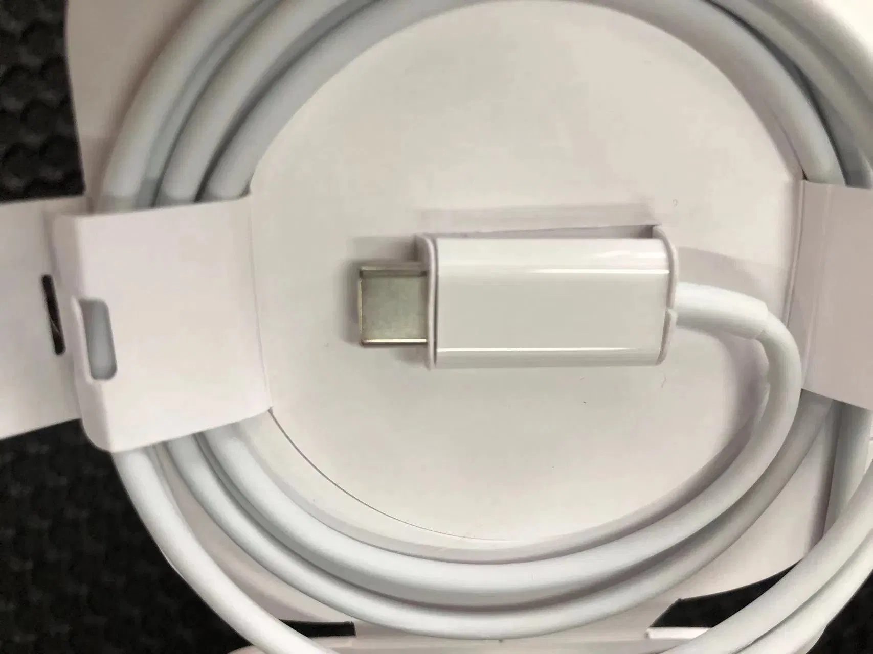 15W Fast Charging Qi Wireless Charger with USB-C Cable Included