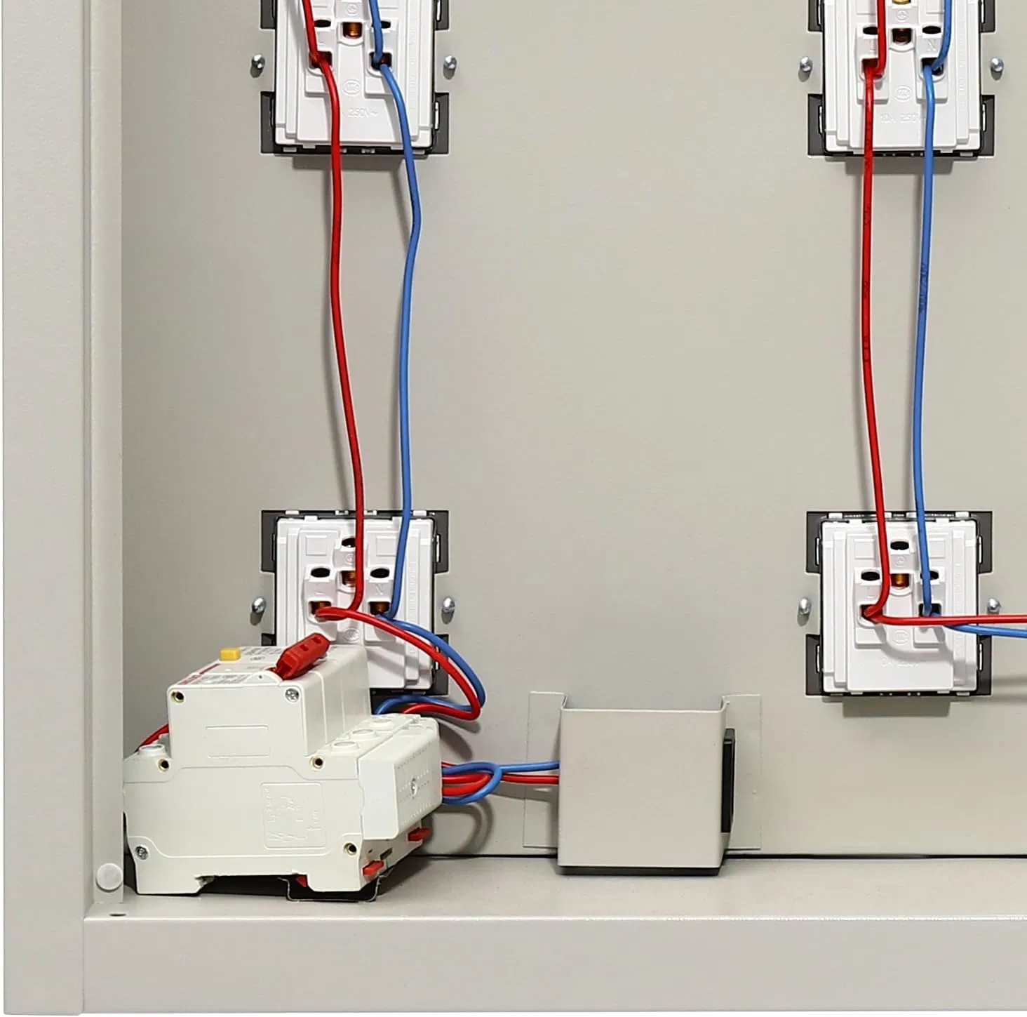 Fire-Proof Smart Charging Steel Lockable Cell Phone Locker