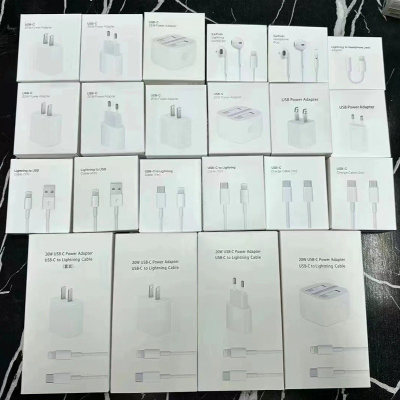 Wholesale 20W Charger with 3c Certification Pd Fast Charging Head, Phone 15 Type-C Data Cable