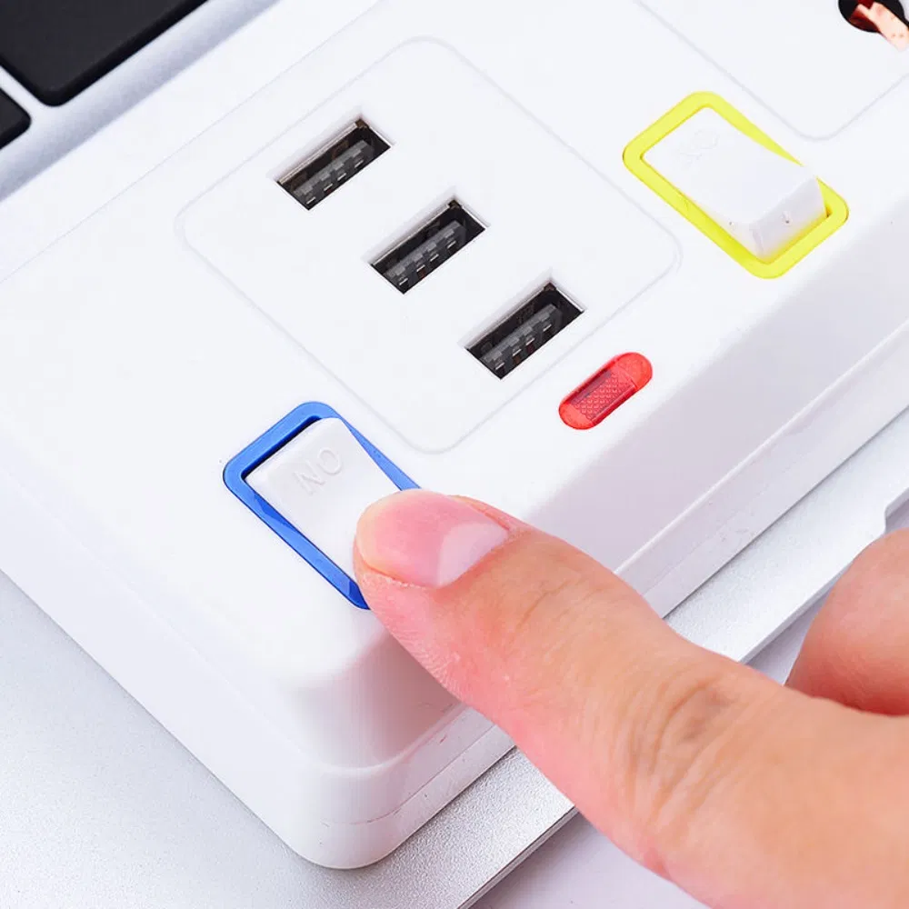 Versatile 3-4 USB Universal Power Strip for Home Use