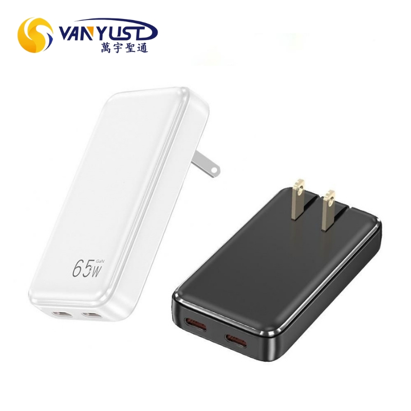 Factory Price 65W Ultra Thin Us Type Adapter Fast Charging Dual Type C 2c Ports Portable Pd Fast GaN Charger for Laptop Computer