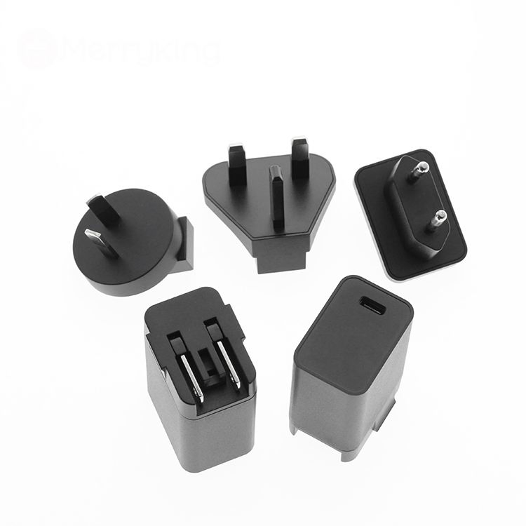 Laptop Mobile Phone Travel Portable Fast Wall USB Port Type C QC 3.0 Fast 20W 18W 10W 5W Pd Charger