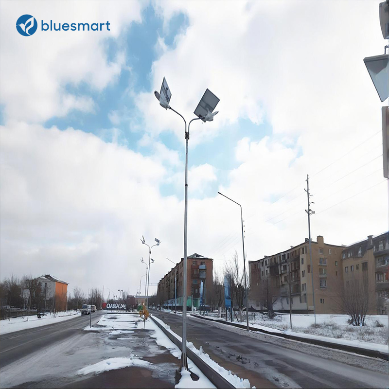 100W Outdoor High Power All in One Intergrated Solar LED Customized Street Lighting for Farm Public Road