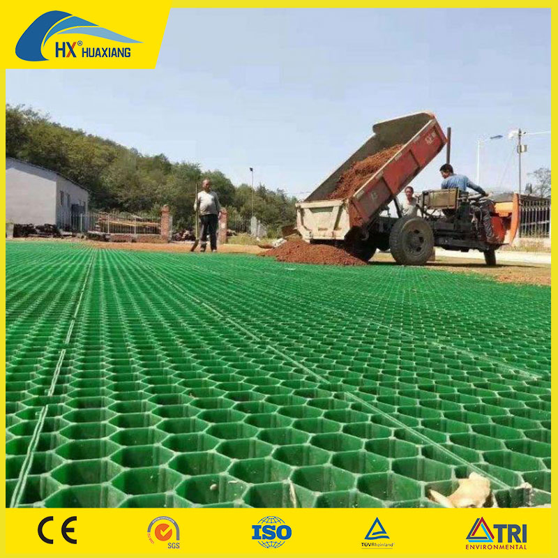 Green HDPE Plastic Grass Pavers for Pedestrian Path Construction